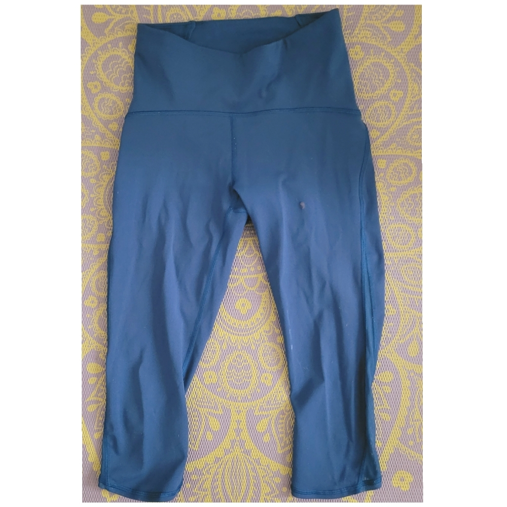 Lululemon Train Time Capri